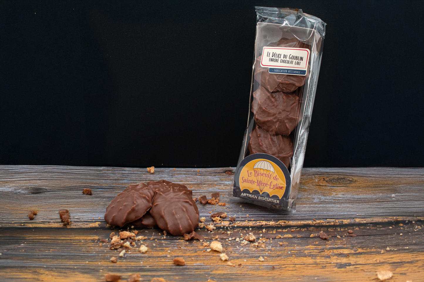 Boite d'assortiment de biscuits chocolatés