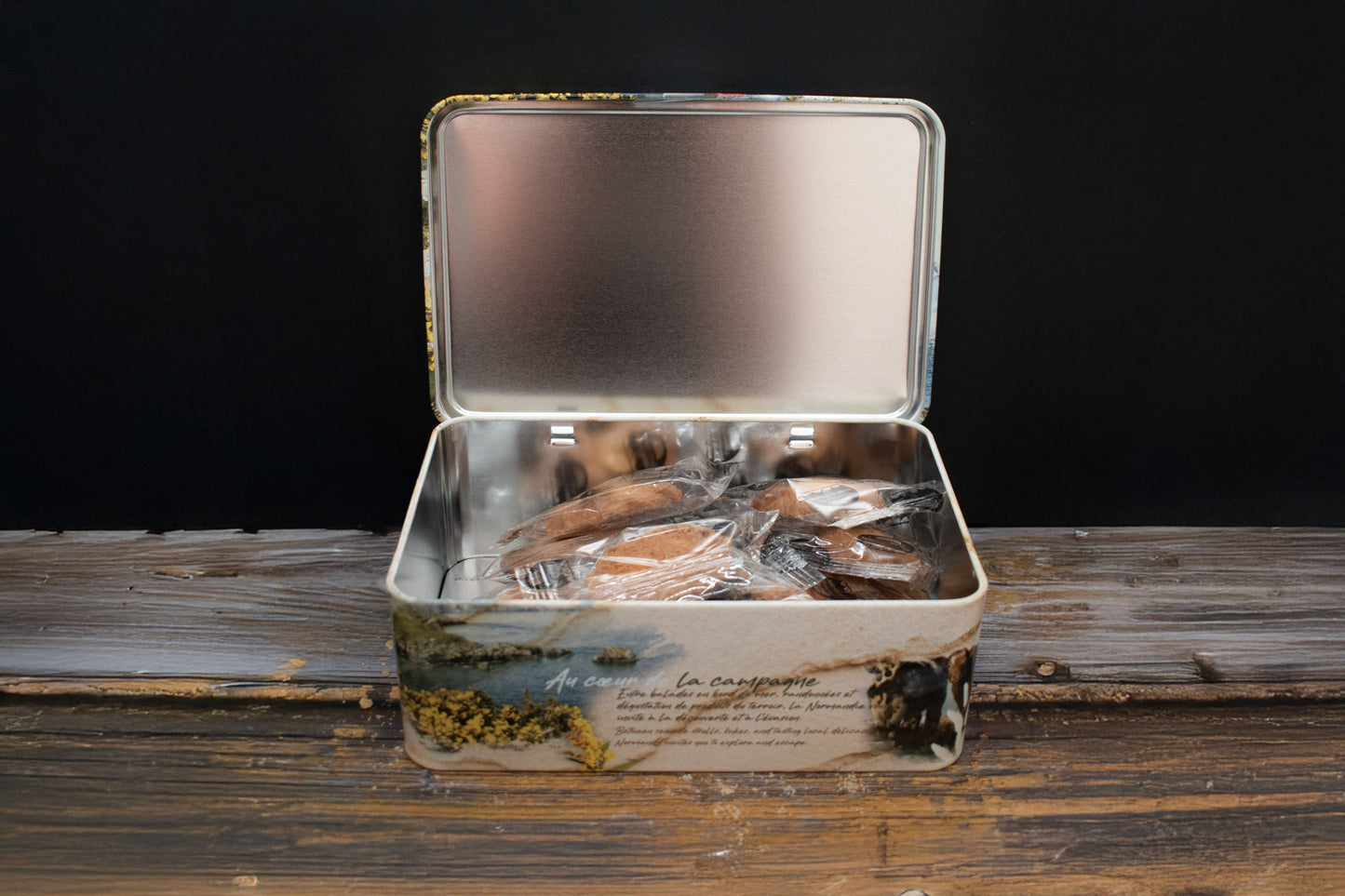"Normandy Remembers" Box