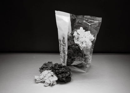 3 chocolate sand roses