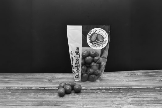 Cacahuètes caramélisées enrobées chocolat lait