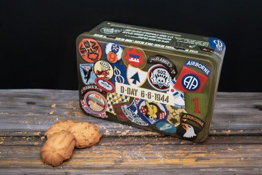"Crest" Box