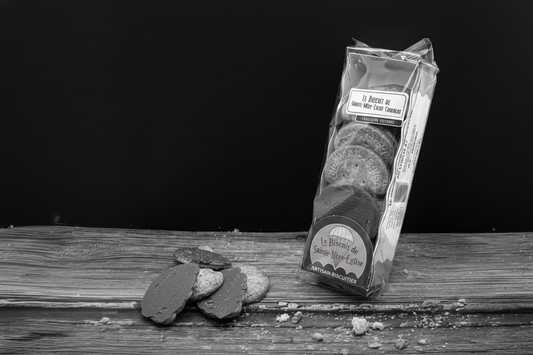 Sainte Mère Eglise's semi-chocolate coated shortbread